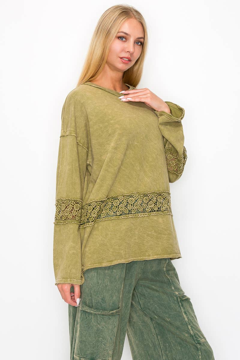Mineral Wash BOHO Floral Lace Sweatshirt HT5504