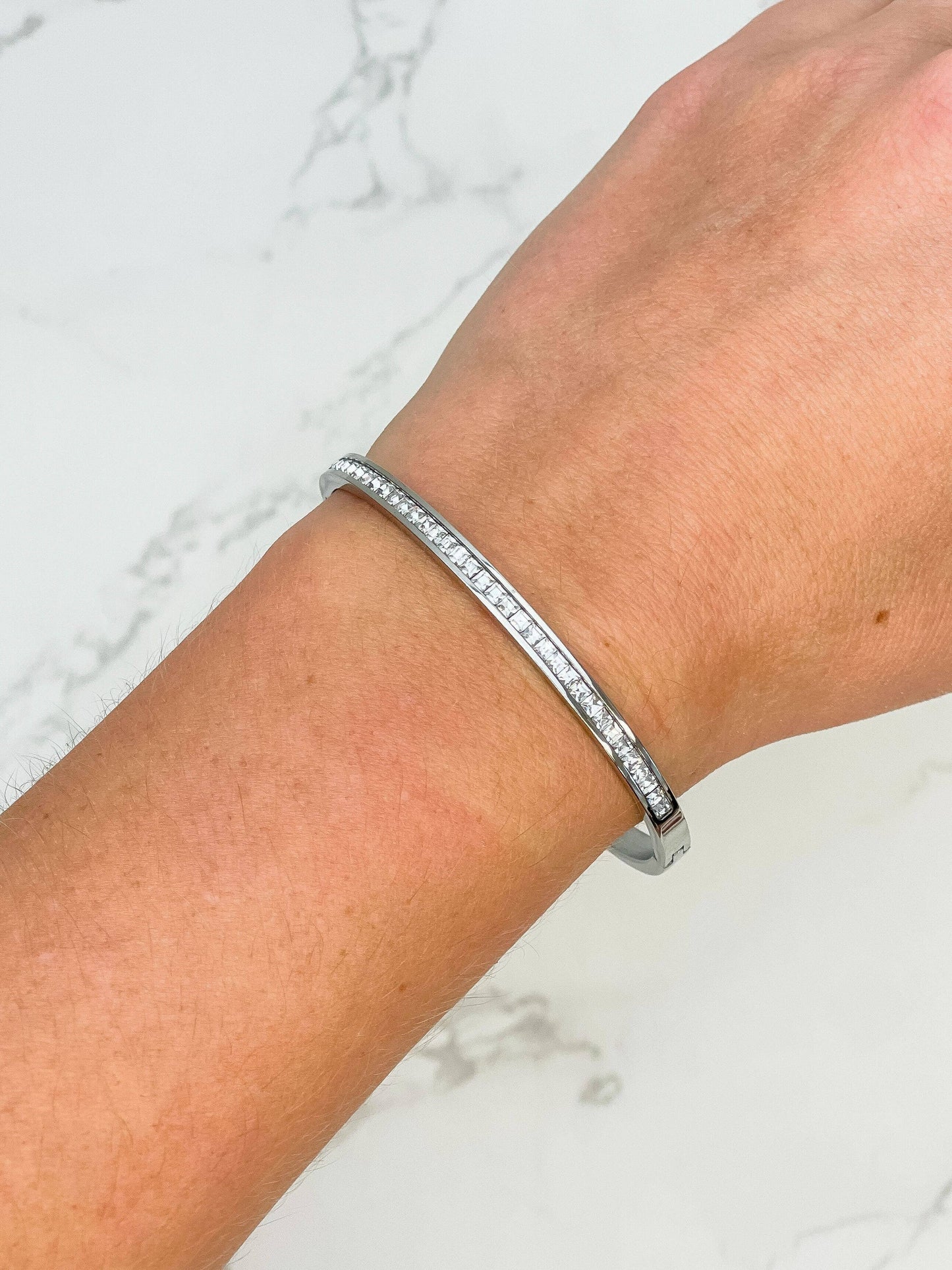 Glitzy Stainless Steel Hinge Bangle Bracelet