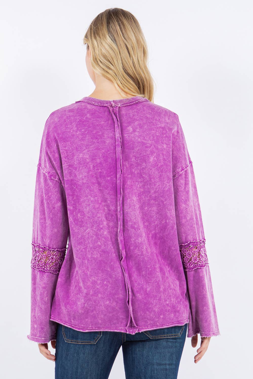 Mineral Wash BOHO Floral Lace Sweatshirt HT5504