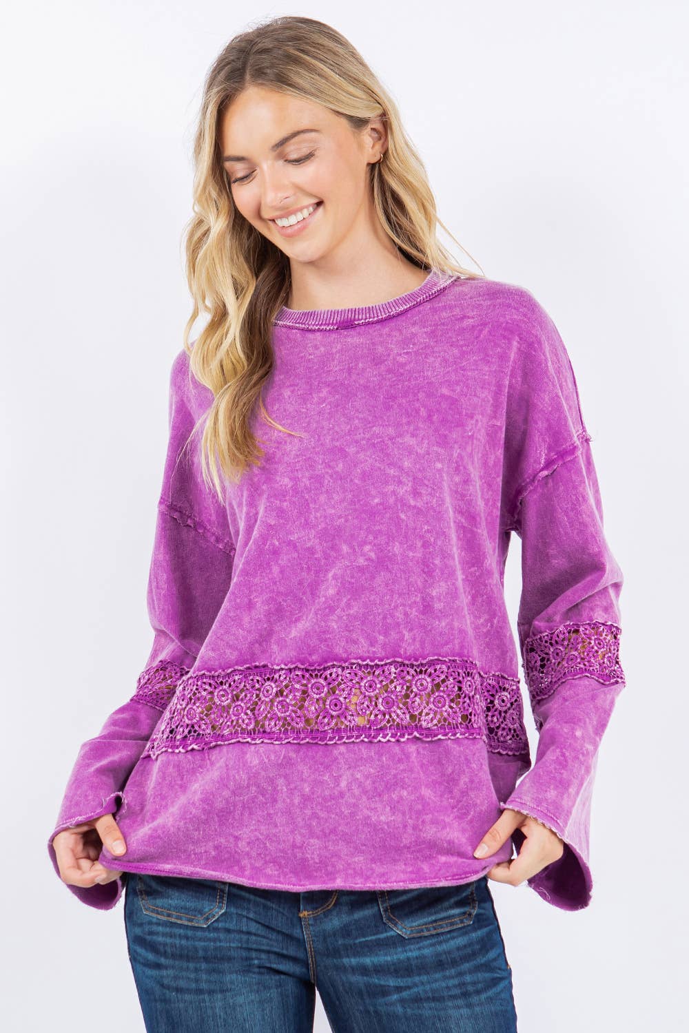 Mineral Wash BOHO Floral Lace Sweatshirt HT5504