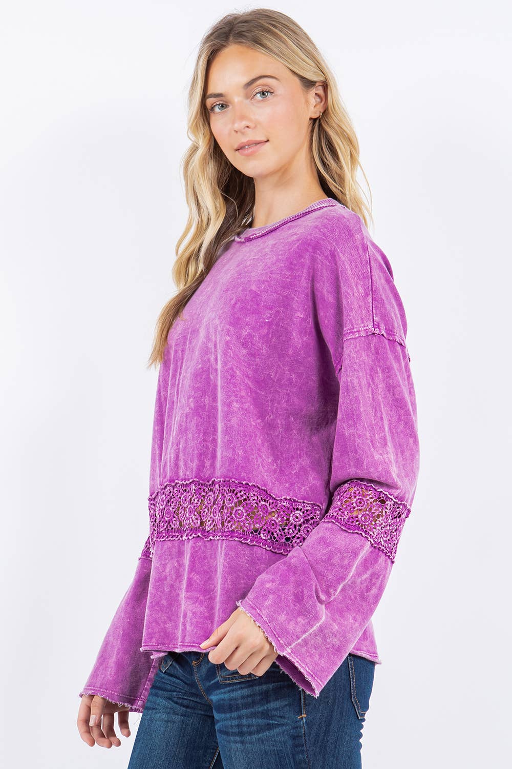 Mineral Wash BOHO Floral Lace Sweatshirt HT5504