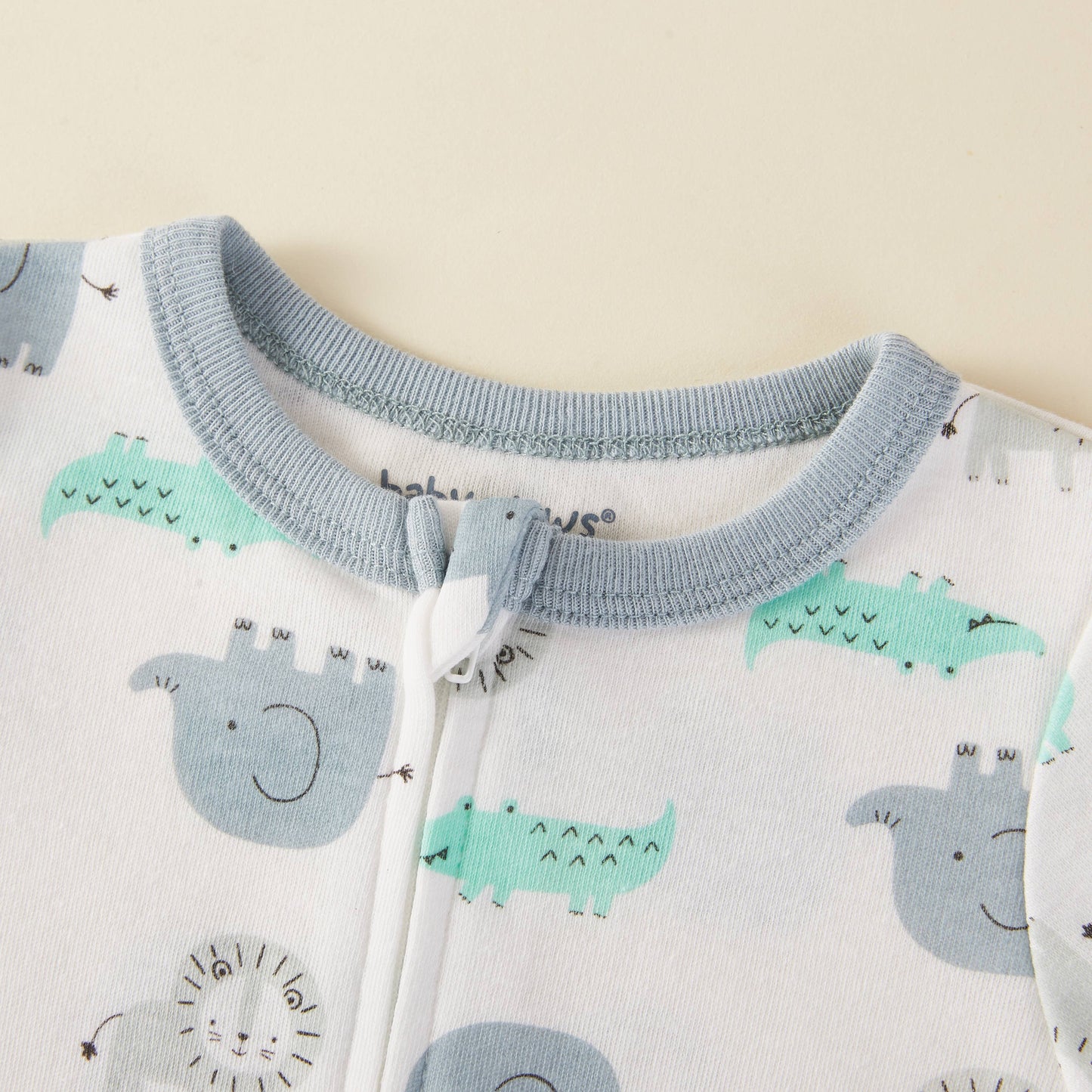 Safari Animals Pattern Zipper Footie Pajamas Romper