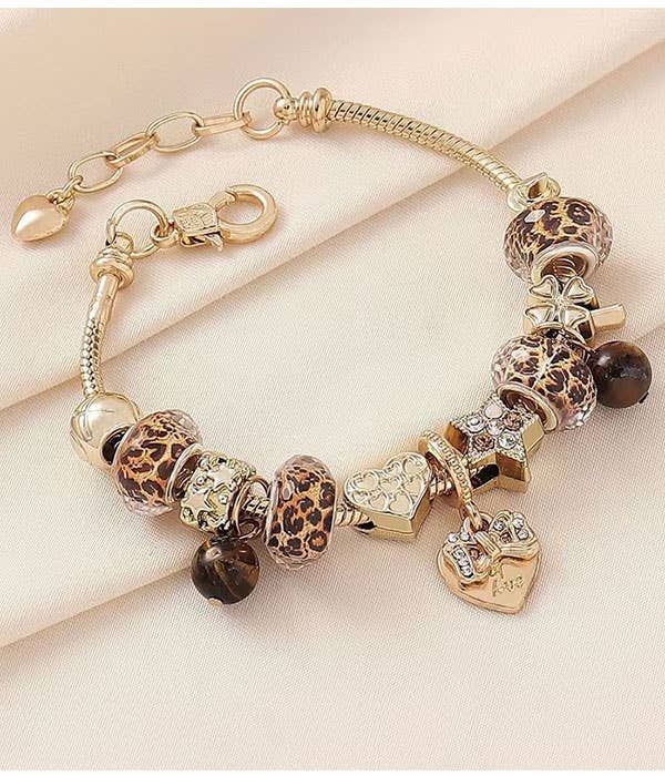 ( K402 ) EURO STYLE MULTI BEAD AND CHARM BRACELET - HEART