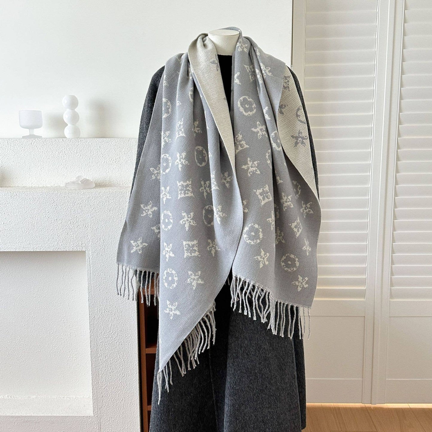 British-Style Geometric Reversible Jacquard Fringe Scarf