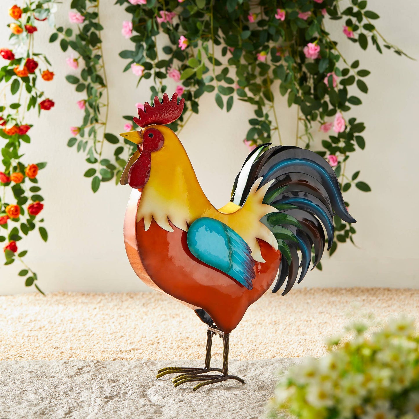 21 in H Metal Standing Rooster Garden Statue