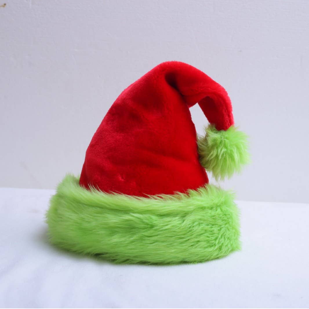 Plush Christmas hat with green brim