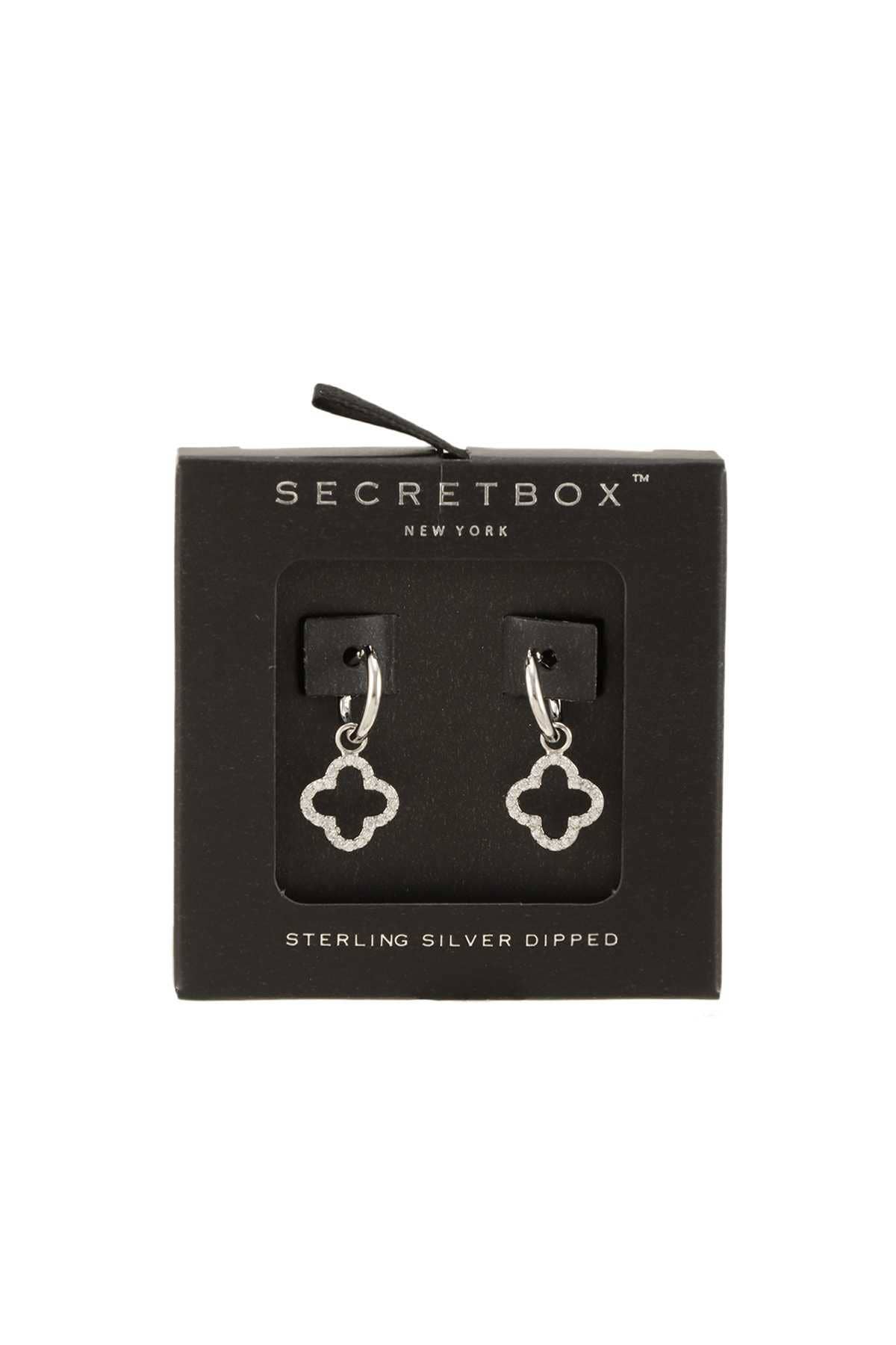 GOLD DIPPED CLOVER SHAPE DANGLE HOOP EARRING SB18478-