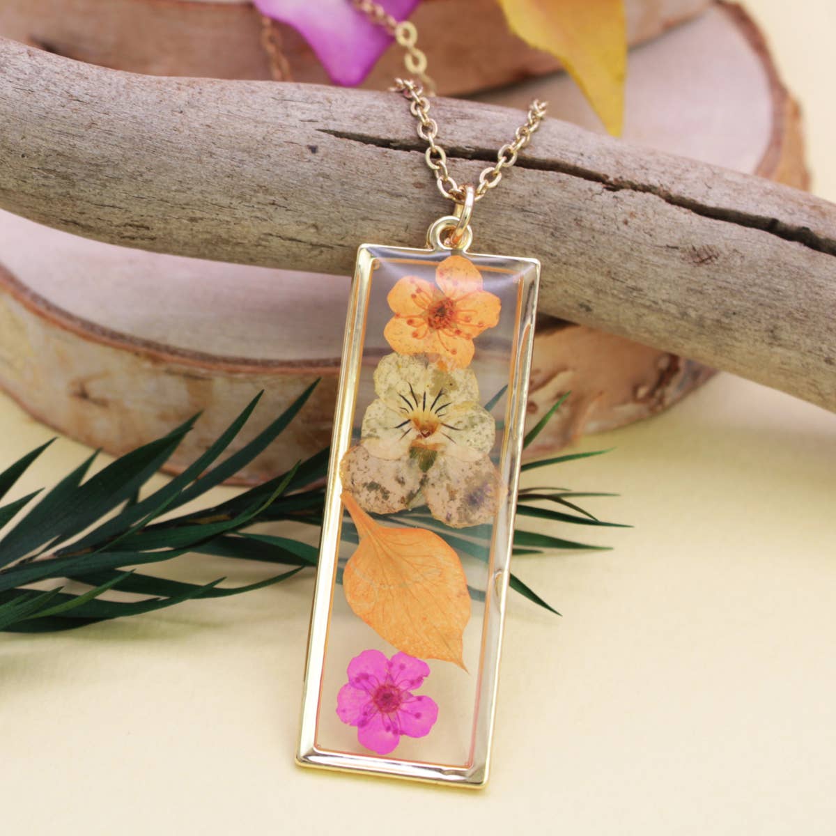 Multicolor Dried Flower Gold Bar Necklace