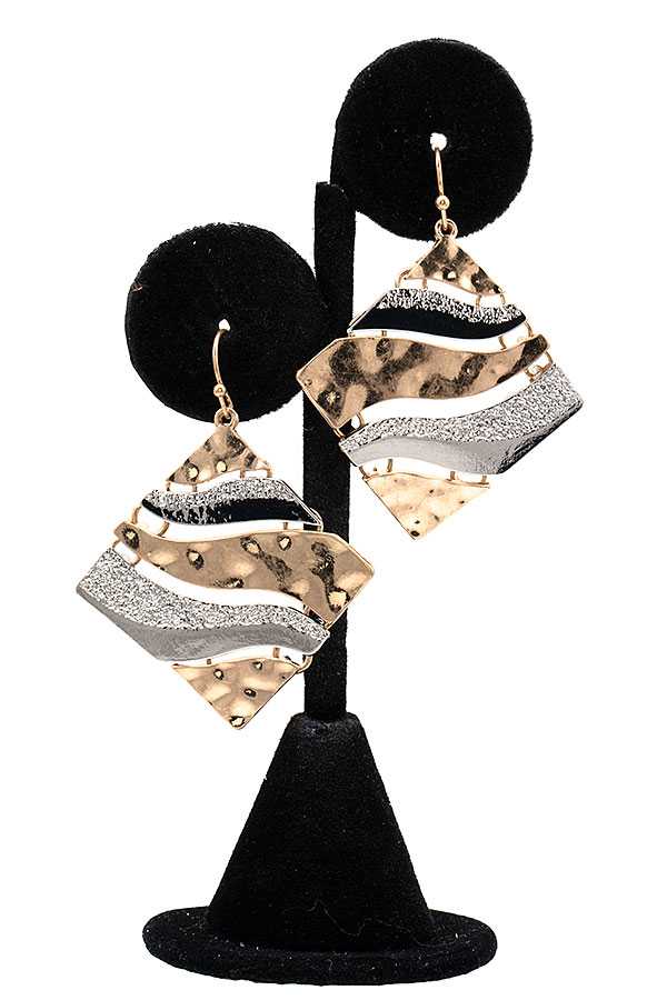 HAMMERED MIX LINK DIAMOND DROP EARRING 13