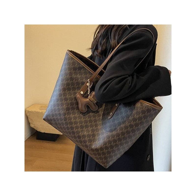 Fashion Print Tote Bag With Pendant