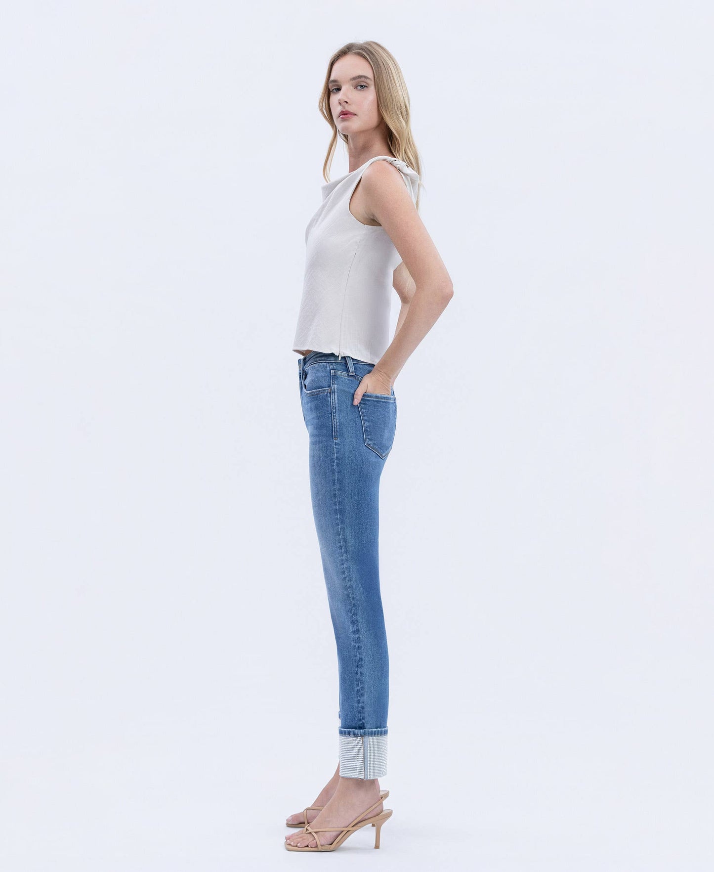 HIGH RISE RHINESTONE CUFFED SLIM STRAIGHT JEANS T7004