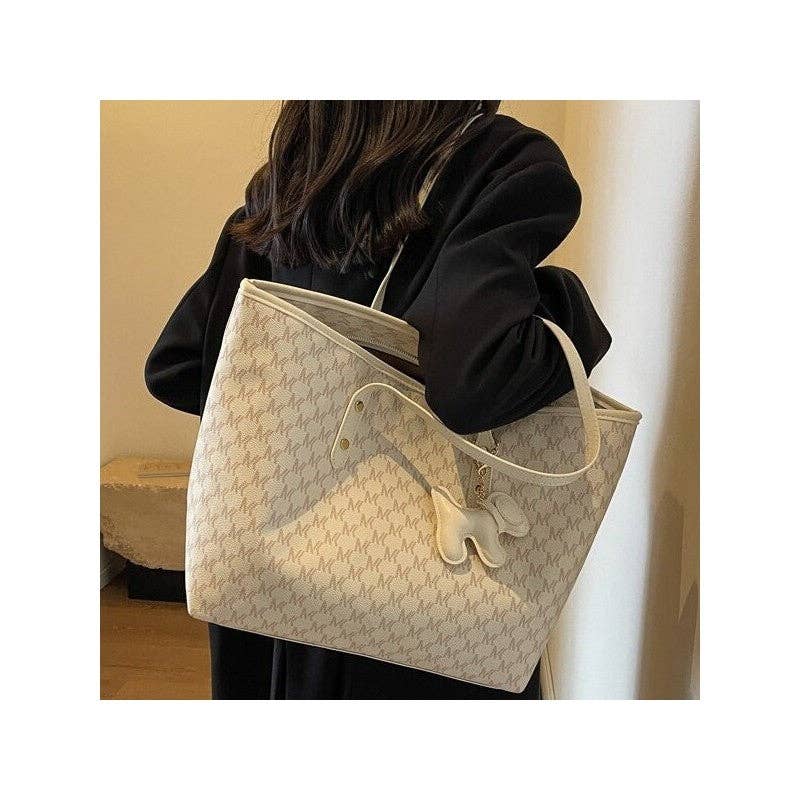 Fashion Print Tote Bag With Pendant