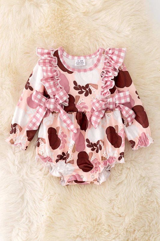 Pumpkin printed baby onesie with gingham trim. RPG40624 AMY