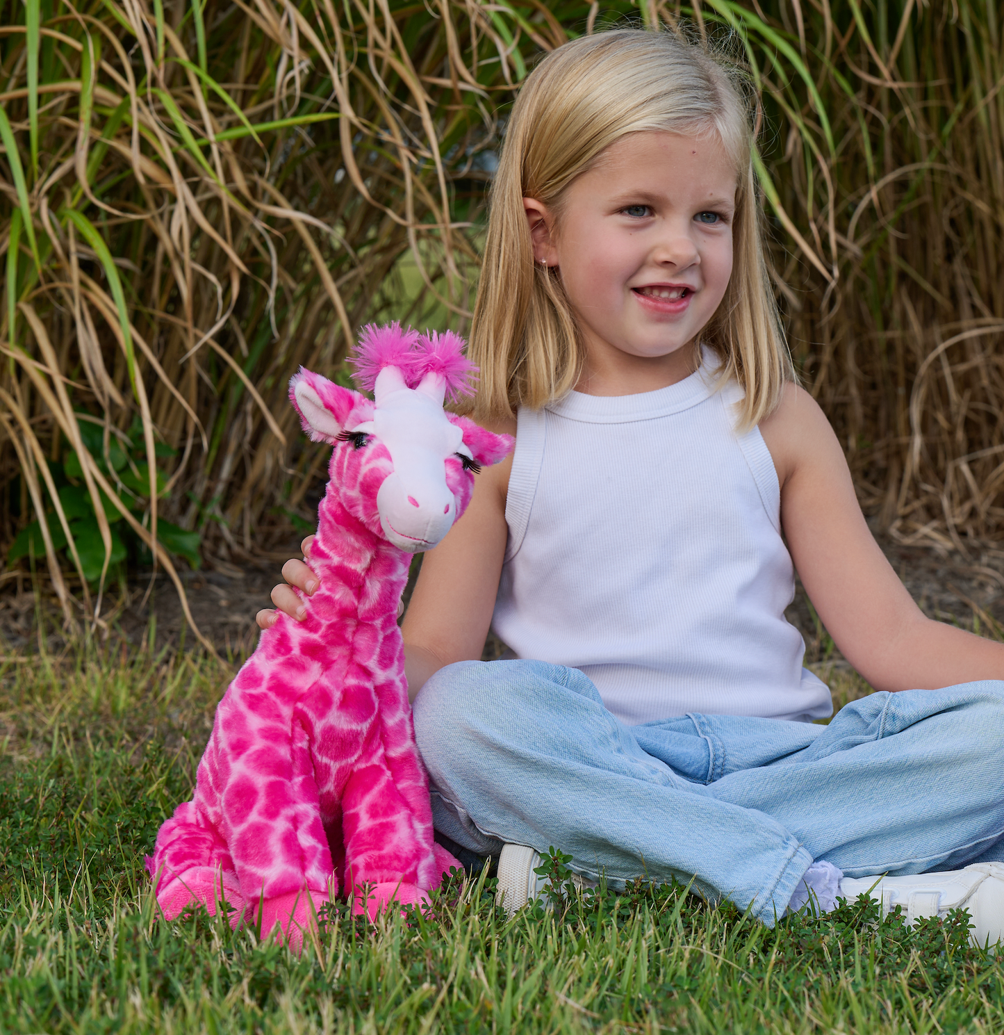 Wild Onez Giraffe Pink Medium 14" (35cm)