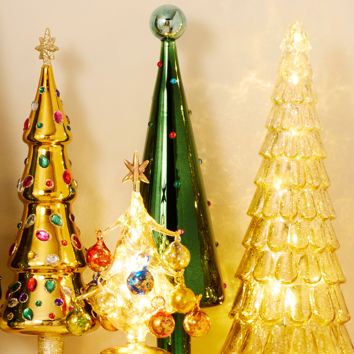 Emerald Glass Jewel Dot Christmas Tree – Medium