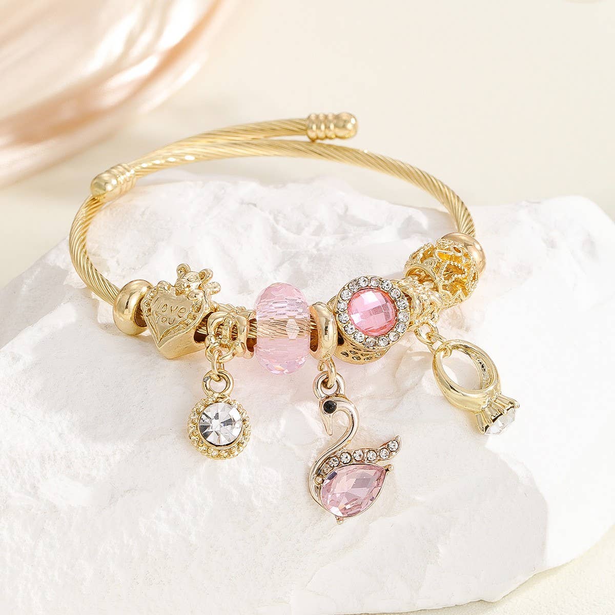 Trendy Stainless Steel Bracelet with Heart Charm_CWMM8480