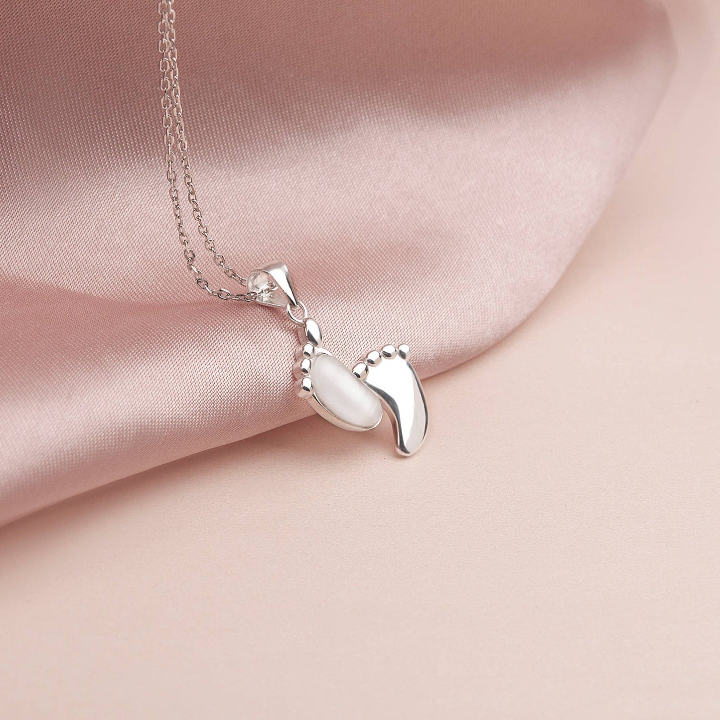 To an Amazing New Mom Sterling Silver Mother's Day Necklace