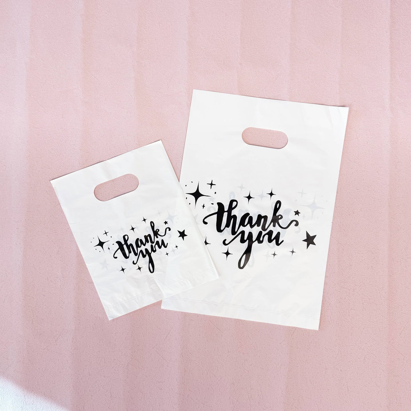100pcs, White Thank You Stars Cut-out Handle PVC Gift Bag