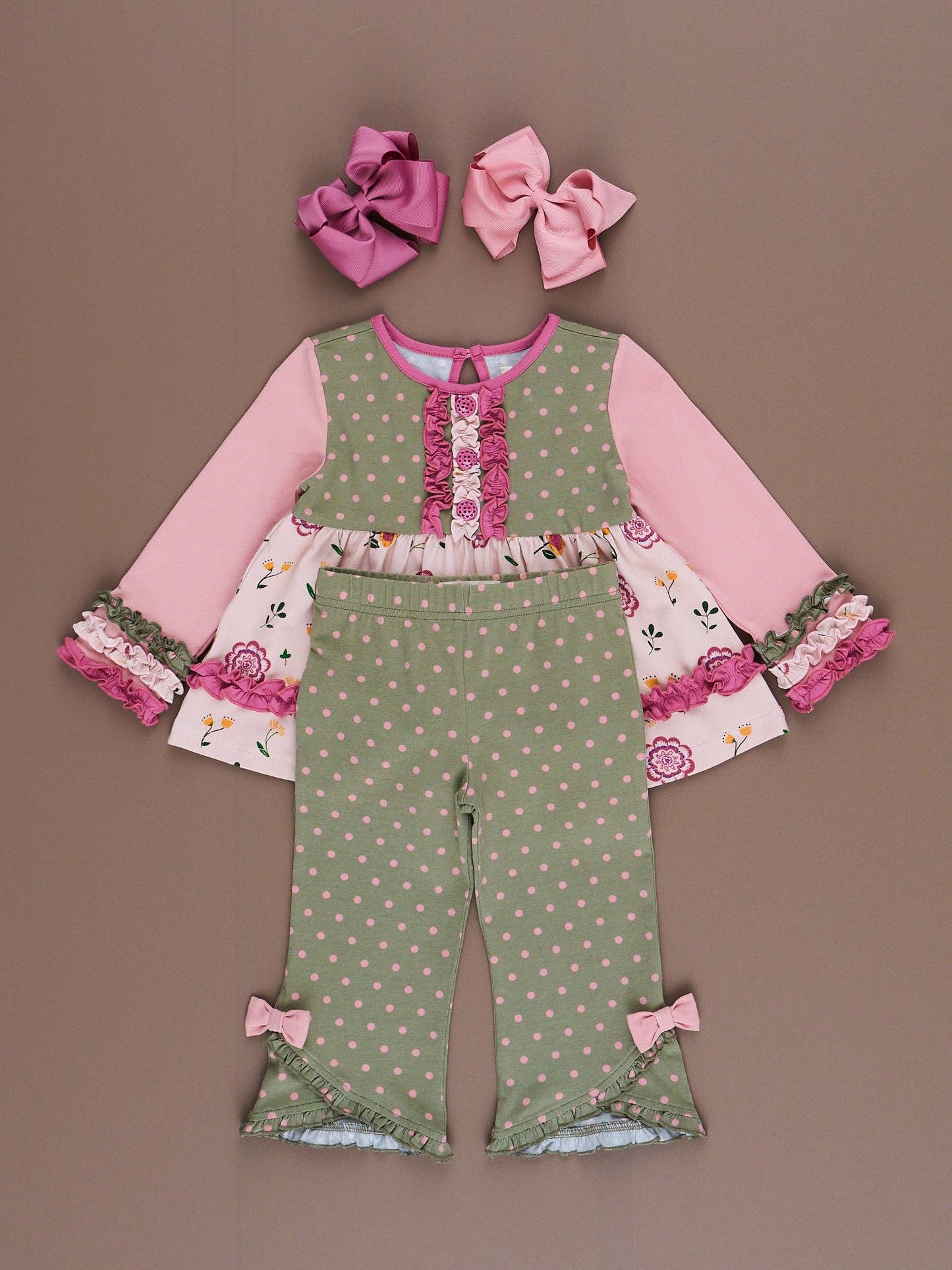 Bloomberry Fields Ruffle Trim Outfit