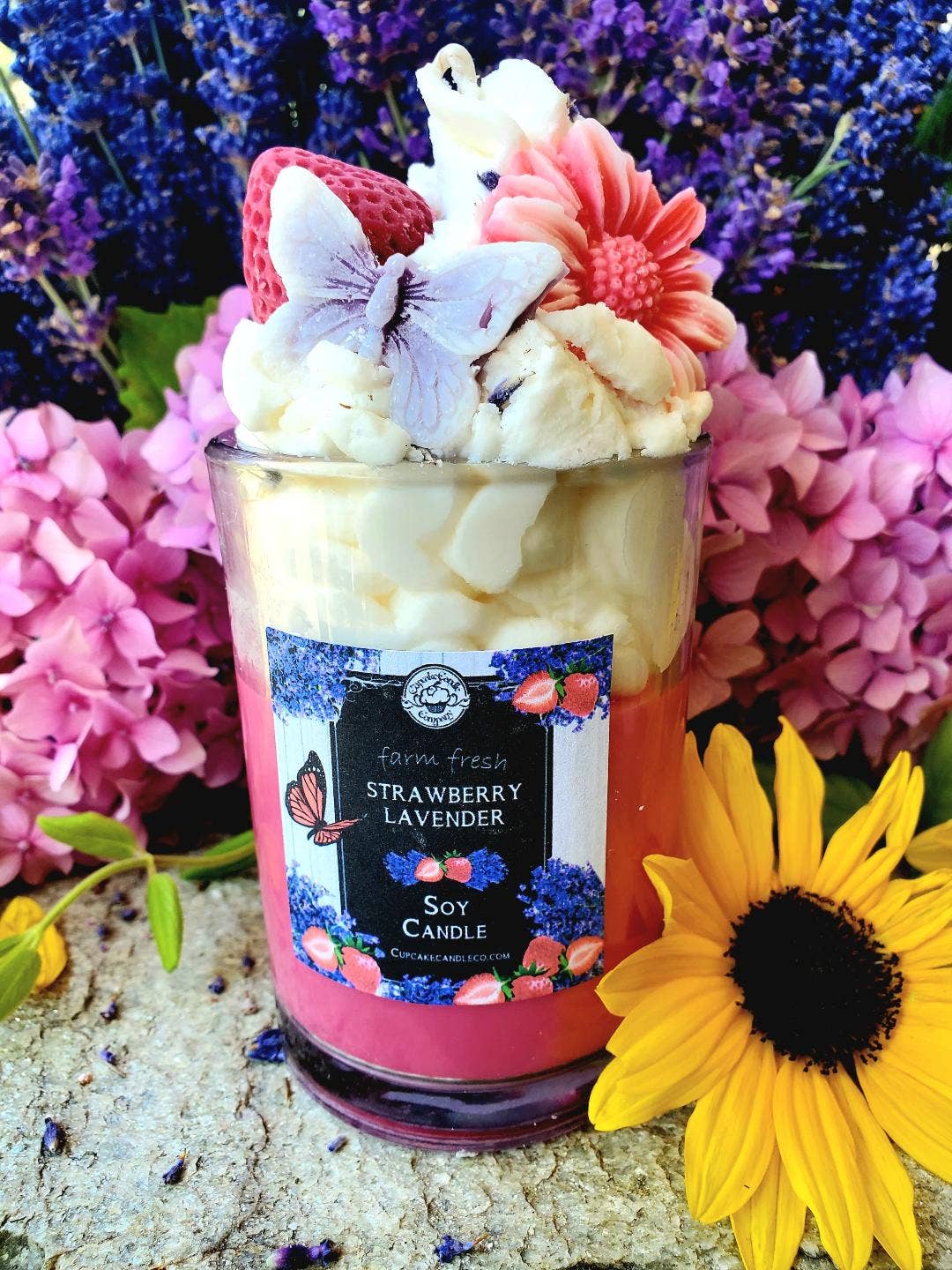 Lavender Strawberry Soy Drink Candle
