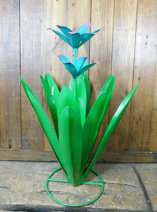 Ava-Turquoise Blossom Agave-WH-Green Metal Cactus-14x21H