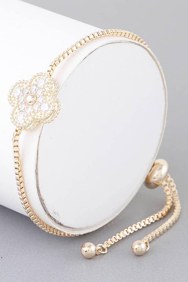 Quatrefoil Bejeweled Clover Box Chain Bracelet