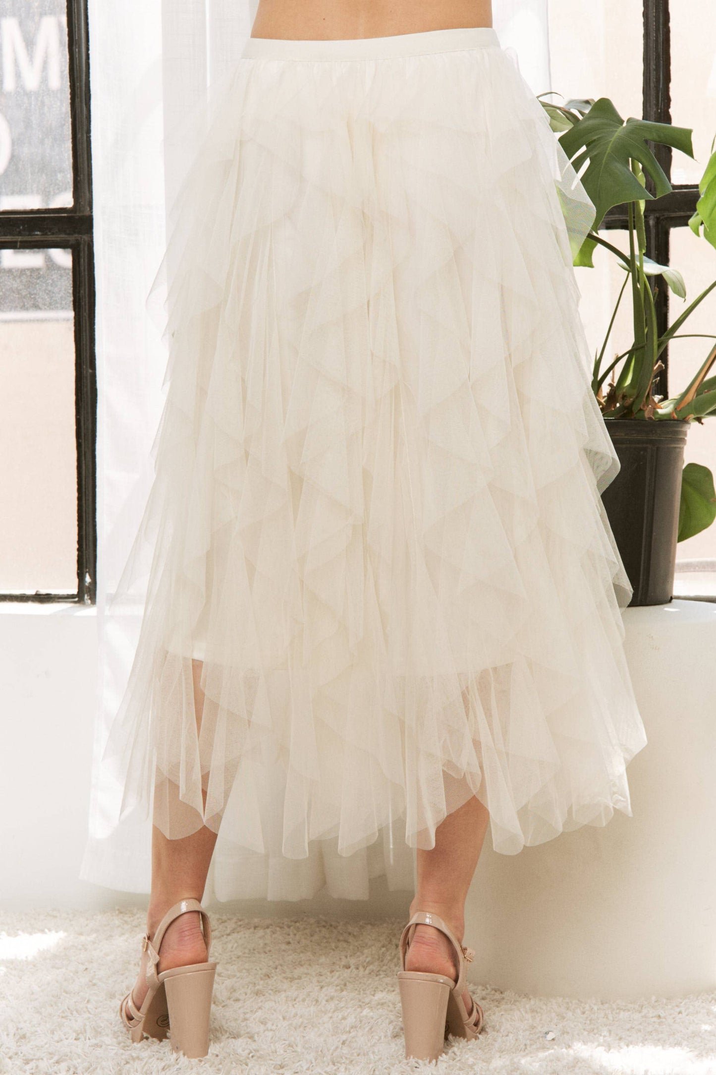 CASCADING TULLE MESH LAYERED MAX SKIRT