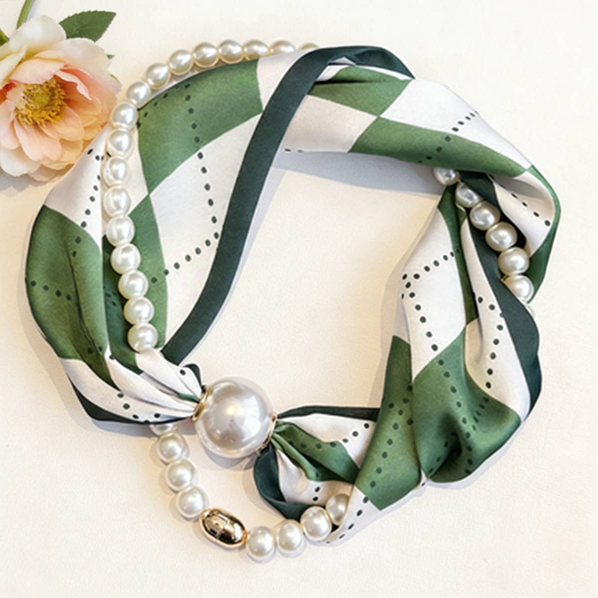Pearl Magnetic Skinny Silk Neck Scarf_CWASC03934
