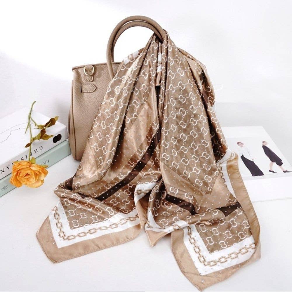 MONOGRAM BORDER PRINT SILKY SQUARE BANDANA NECK SCA, AS 787
