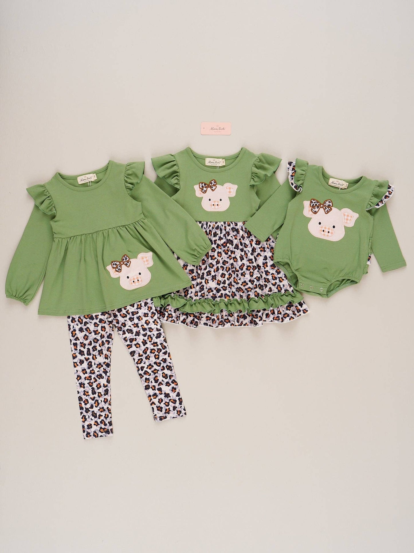 Embroidered Leopard Bow Piggy Ruffle Bubble